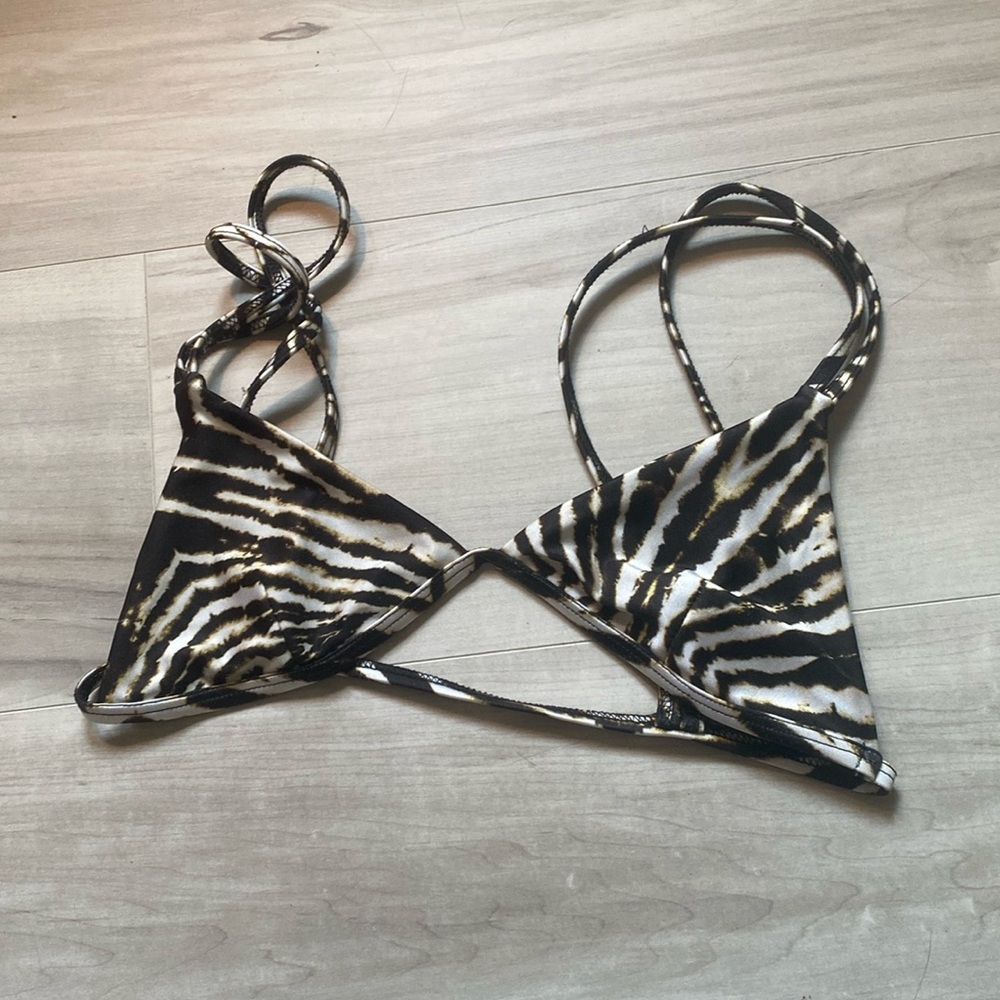 Lali and Layla bikini top